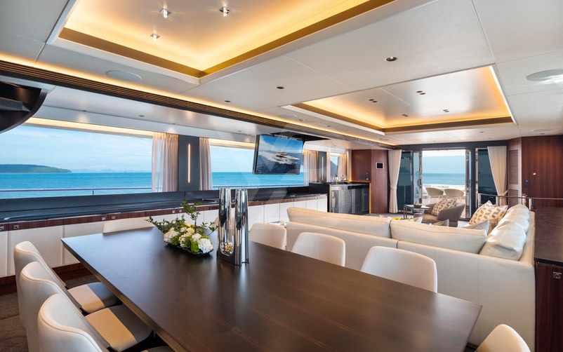 Vin Xan yacht interior 11