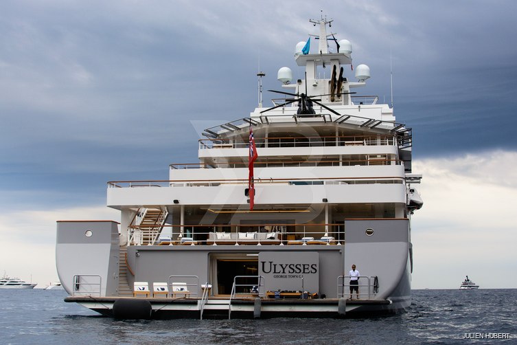 Andromeda yacht exterior 35