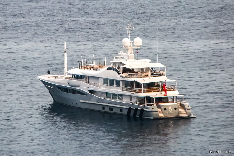 Deep Blue yacht exterior 4