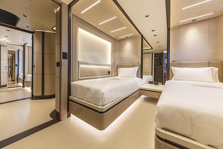 Simplicity yacht interior 23