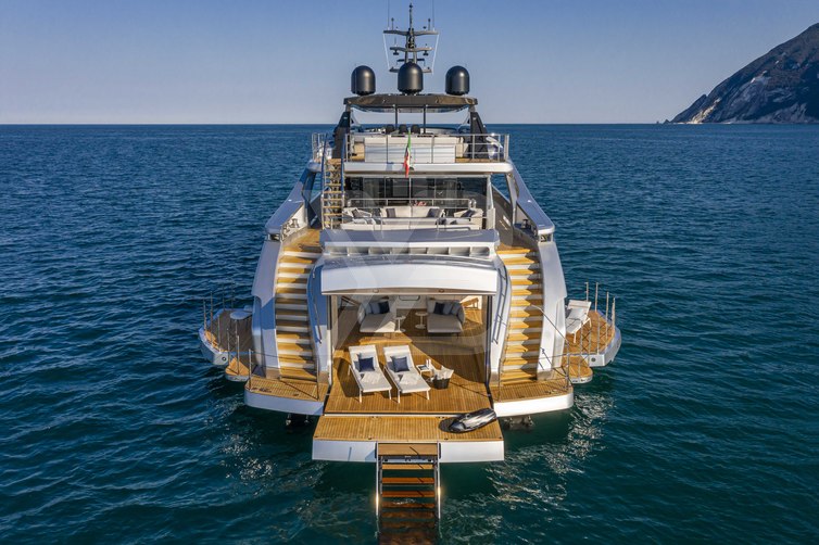 Touch Me yacht exterior 6