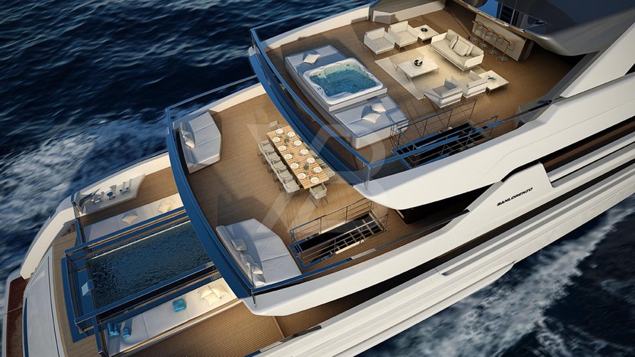 Lemon Tree yacht exterior 15