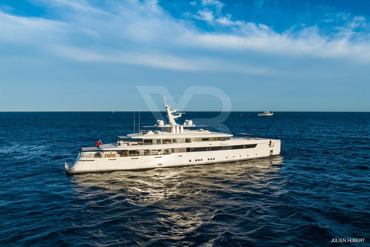 Alchemy yacht exterior 18