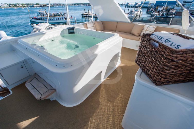 Probability yacht interior 3
