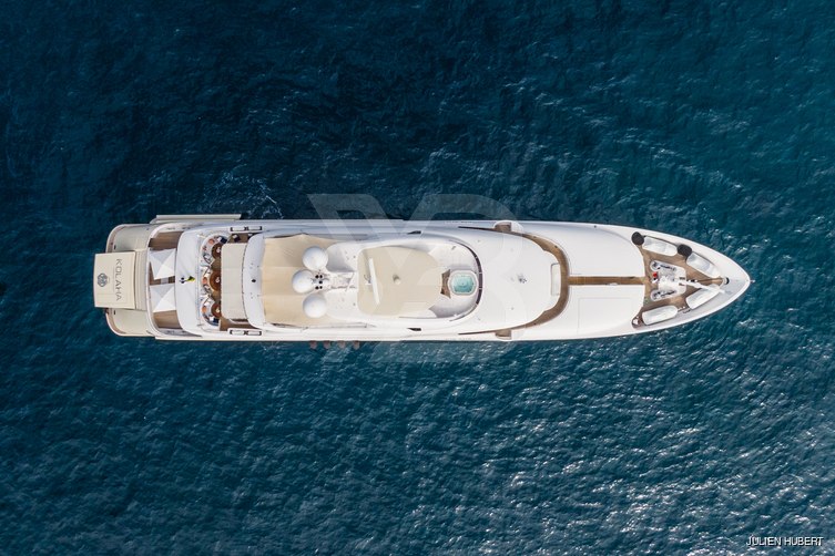 Kolaha yacht exterior 13