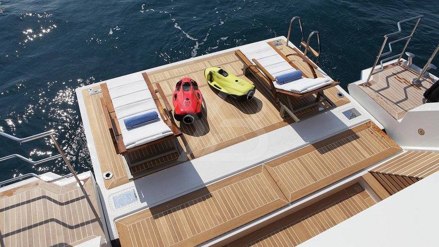 Inspiration yacht exterior 7