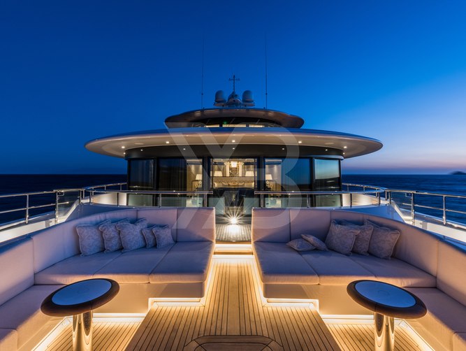 Plvs Vltra yacht exterior 3