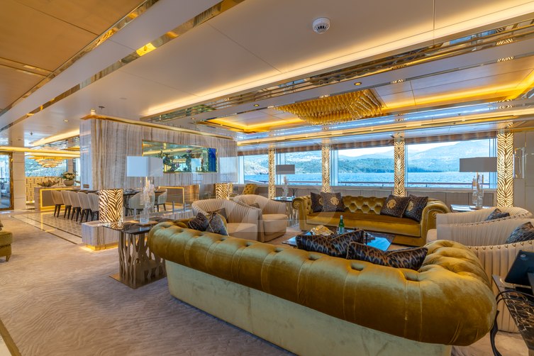 Leona yacht interior 13