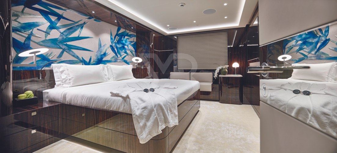 Starlust yacht interior 17