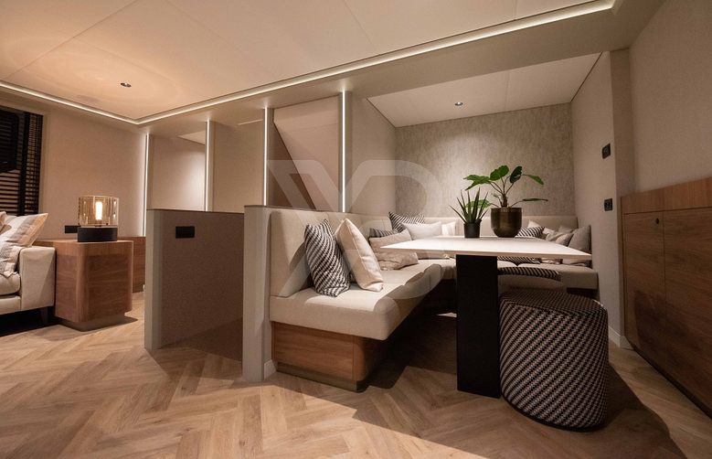 Lady Fleur yacht interior 7