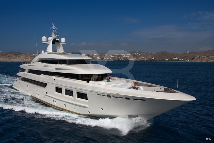 Saramour yacht exterior 3