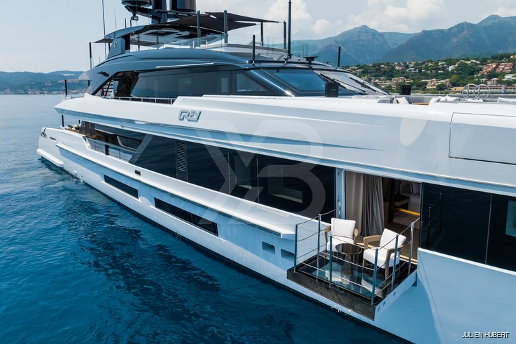 Jimmy yacht exterior 26