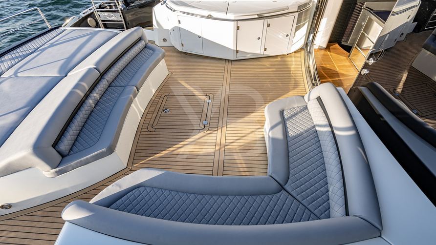 Norma Jean yacht interior 5