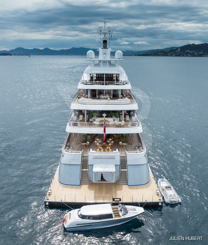 Mayan Queen IV yacht exterior 15