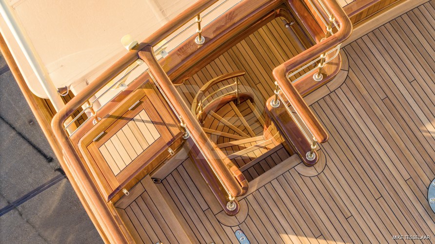 Atlantide yacht interior 5