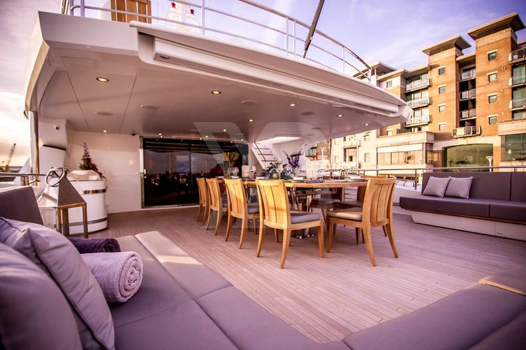 Aqua Libra yacht interior 18