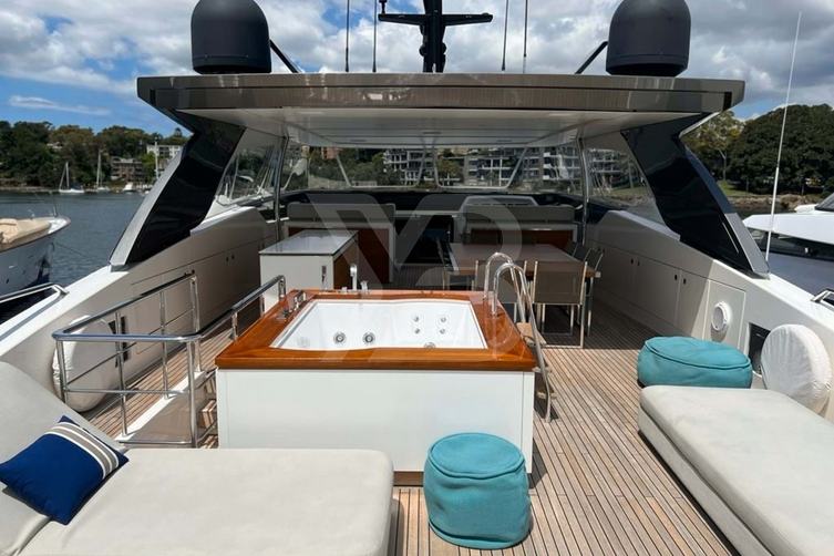 Chloe I yacht exterior 3