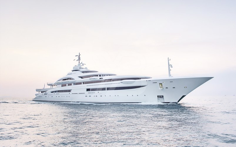 Maryah yacht exterior 2