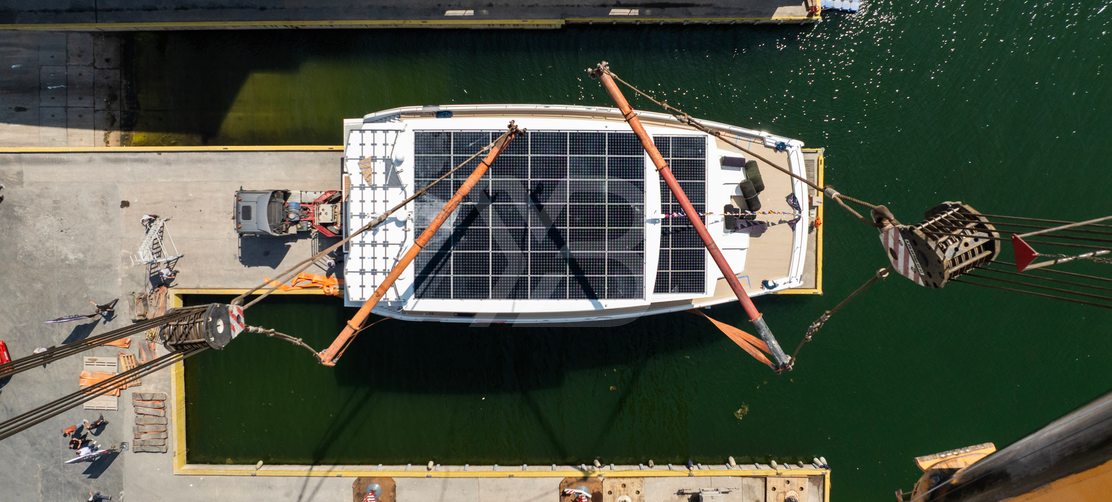 E-CAT 80/02 yacht exterior 5