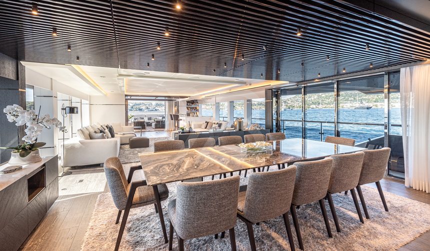 Oculus yacht interior 10