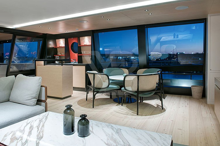 Saint V yacht interior 26