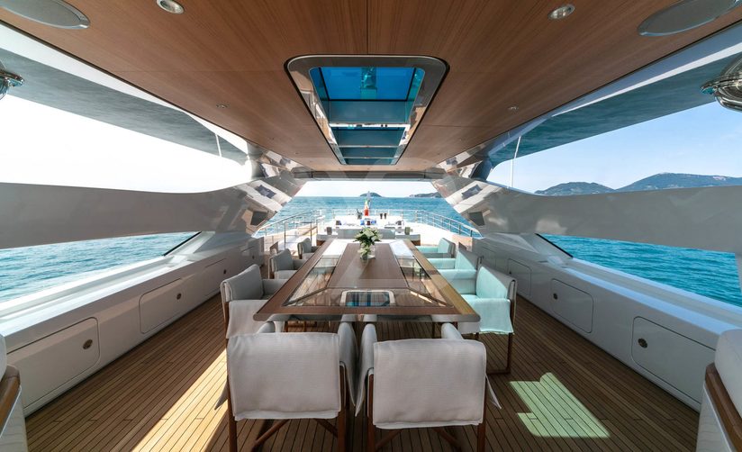 Re Leone yacht interior 30