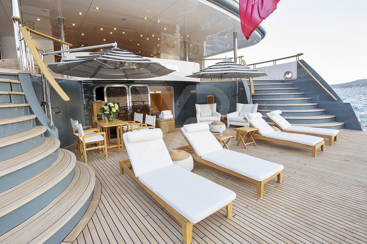 Boadicea yacht interior 37