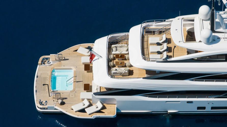 Alunya yacht interior 25
