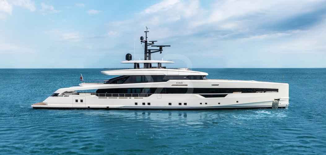 PrivateGG yacht exterior 14