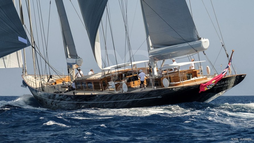 Apsara yacht exterior 28