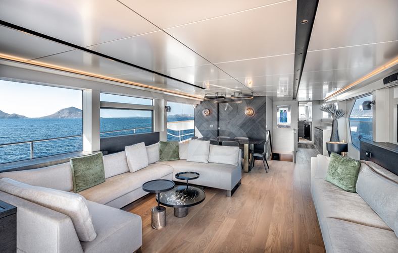 Tubabu yacht interior 8