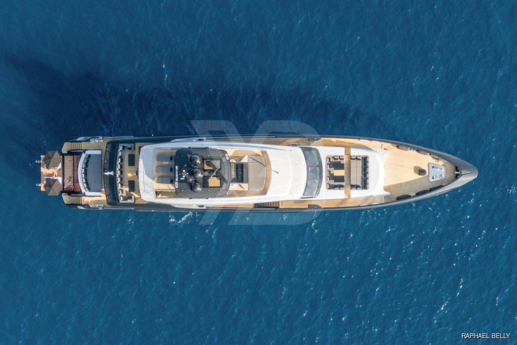 Olokun yacht exterior 4