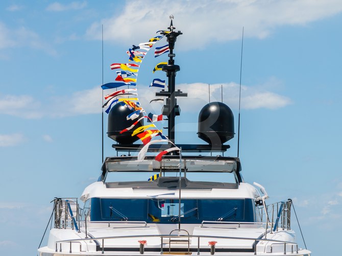 Gerry's Ferry yacht exterior 8