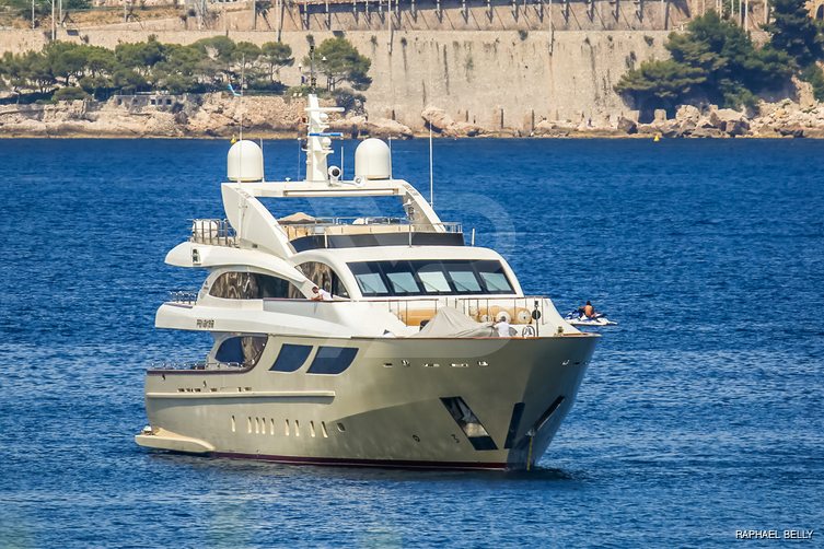 Panakeia yacht exterior 3