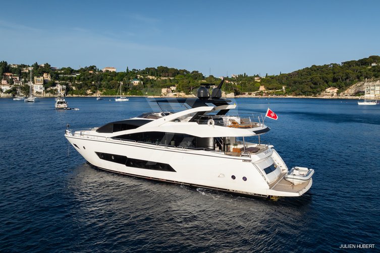 Insomnia yacht exterior 5