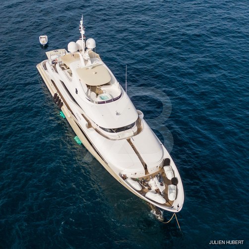 Kolaha yacht exterior 14