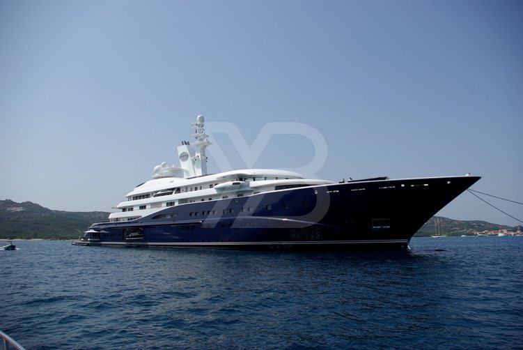 Al Mirqab yacht exterior 7