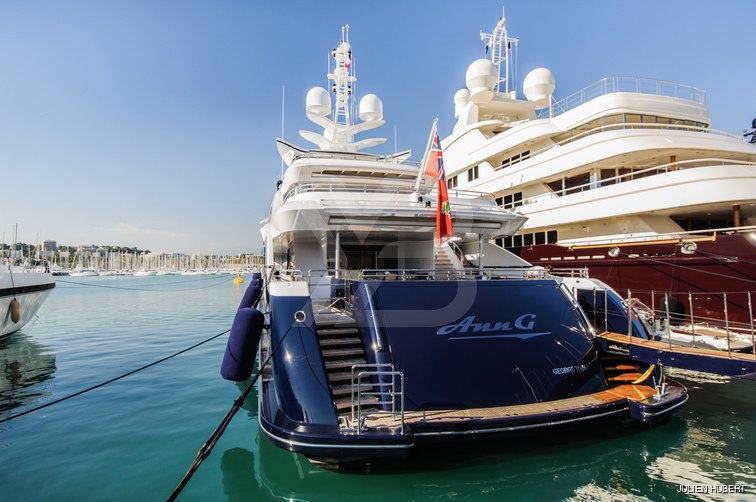 Julia yacht exterior 6