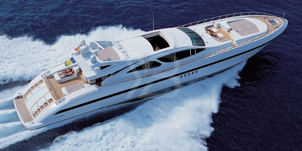 Bouba yacht exterior 2
