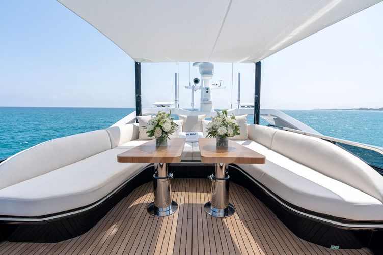 Jacqpot yacht exterior 5