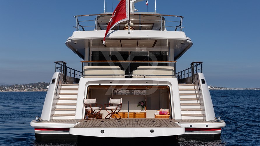 Seaflower yacht exterior 26