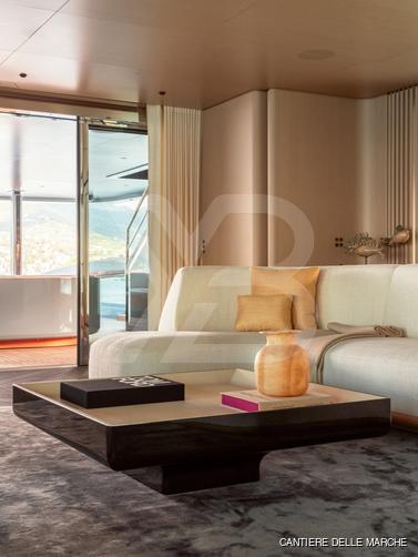 RJ yacht interior 11
