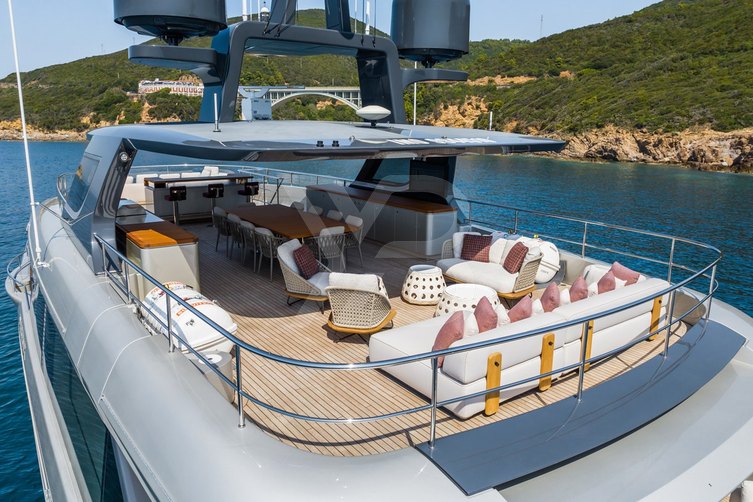 Phoenix yacht exterior 25