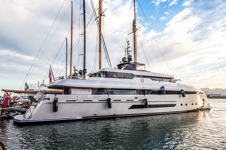 Ocean Club yacht exterior 25