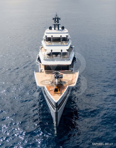 Ulysses yacht exterior 3