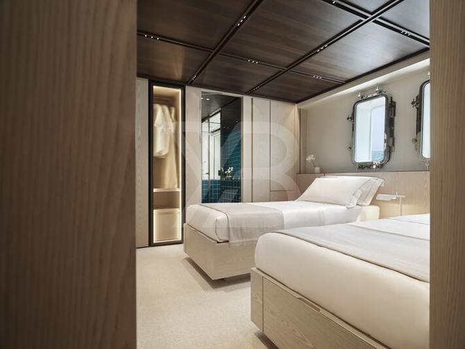 Contigo yacht interior 17