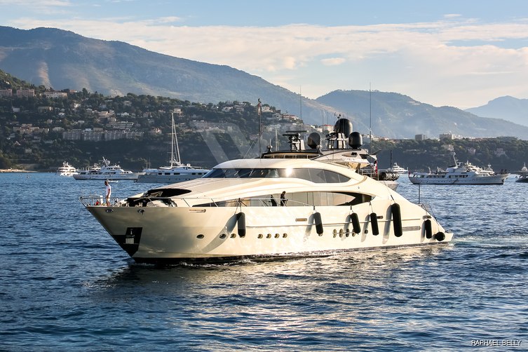 Stealth yacht exterior 6