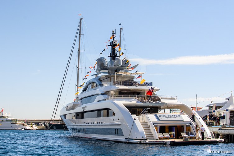 Gaja yacht exterior 6