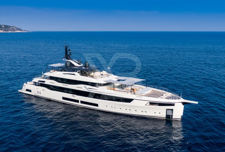 IVAH511 yacht exterior 7