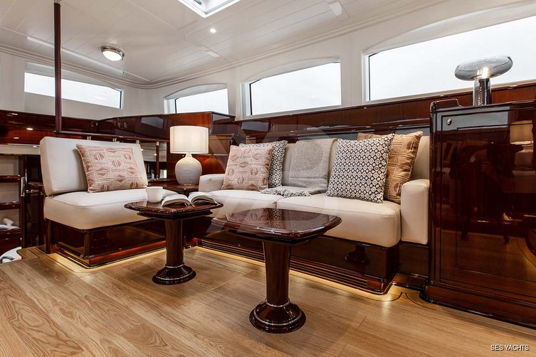 Grace III yacht interior 9